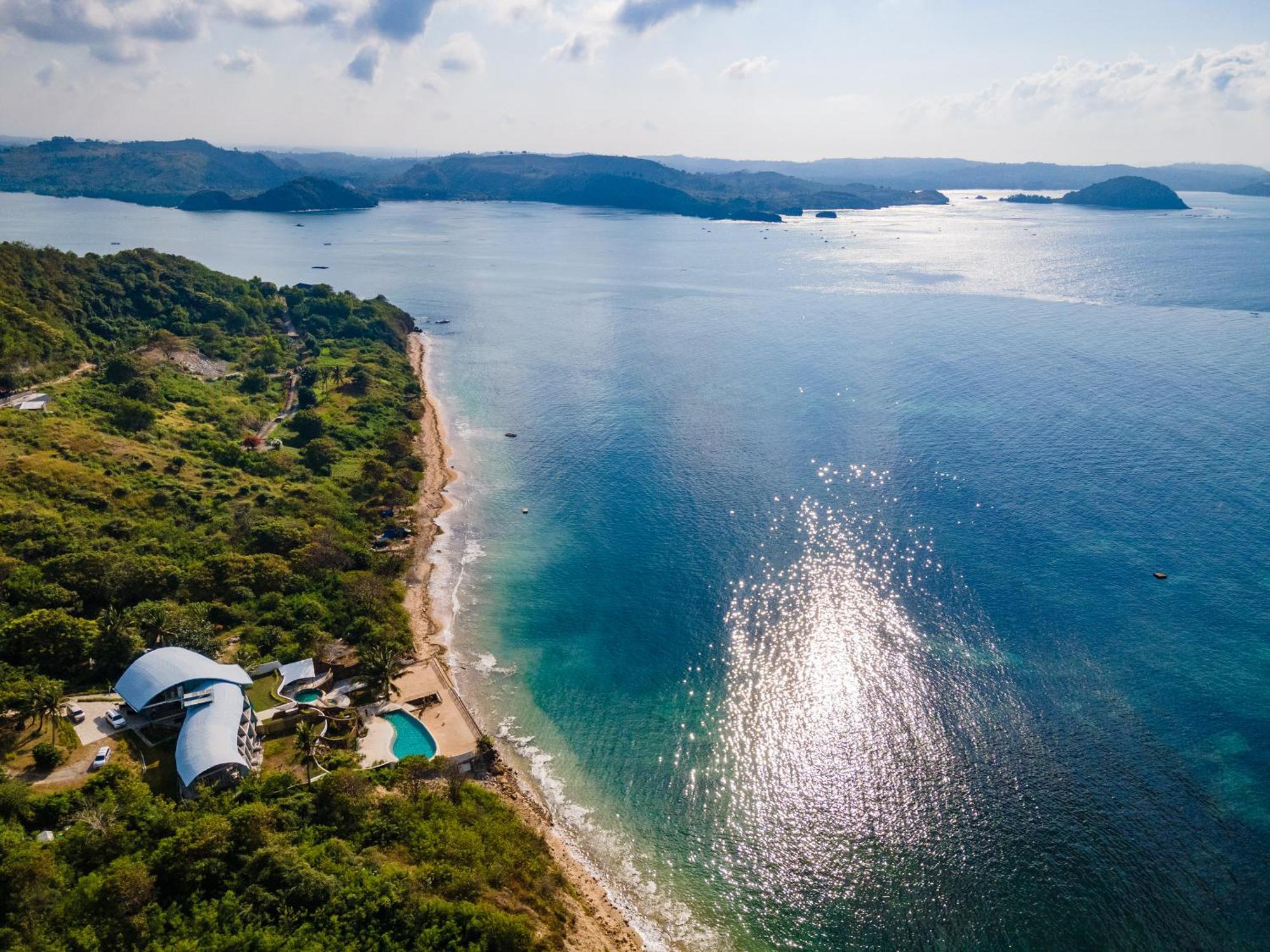 Inlight Lombok Beach Hotel Kuta  المظهر الخارجي الصورة